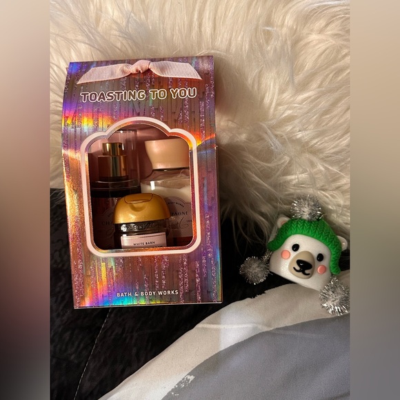 NWT-B&BW Champagne Toast Mini Gift Set & Polar Bear With Tinsel Pompoms Holder - Picture 5 of 9